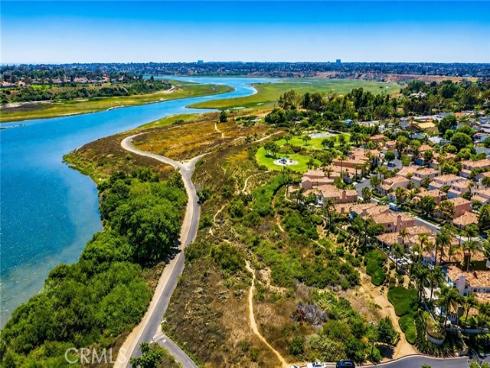 67 Pelican Court, Newport Beach, CA