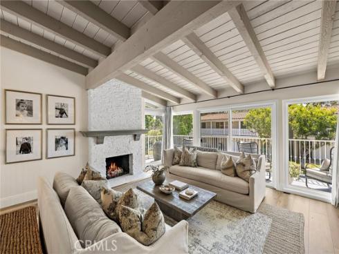 362  Vista Madera  , Newport Beach, CA