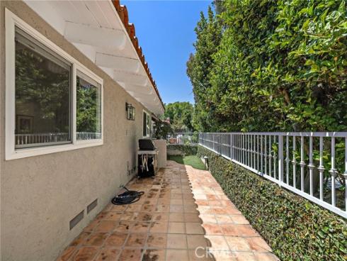 362  Vista Madera  , Newport Beach, CA