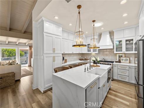 362  Vista Madera  , Newport Beach, CA