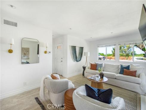 19  Seabird   Court, Newport Beach, CA
