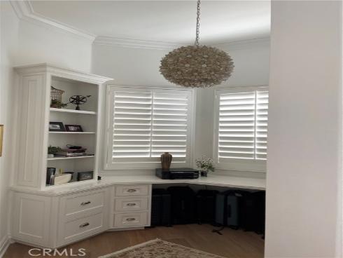 23  Edgewood  , Newport Beach, CA