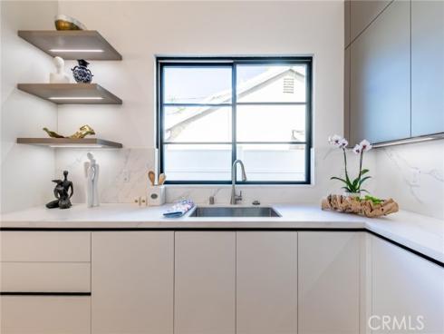 20171  Bayview   Avenue, Newport Beach, CA