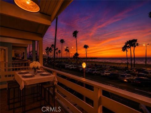 2212 W Oceanfront  , Newport Beach, CA