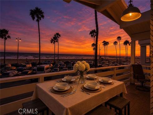 2212 W Oceanfront  , Newport Beach, CA