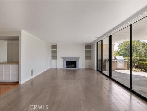 1061  Granville  , Newport Beach, CA