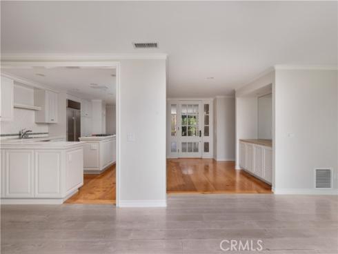 1061  Granville  , Newport Beach, CA