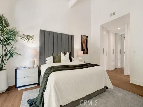 2211  Fortuna  , Newport Beach, CA