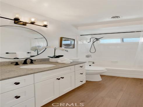 2211  Fortuna  , Newport Beach, CA