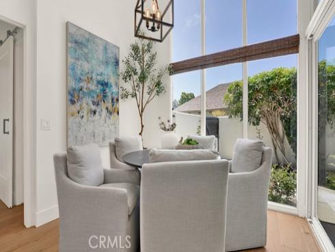 2211  Fortuna  , Newport Beach, CA