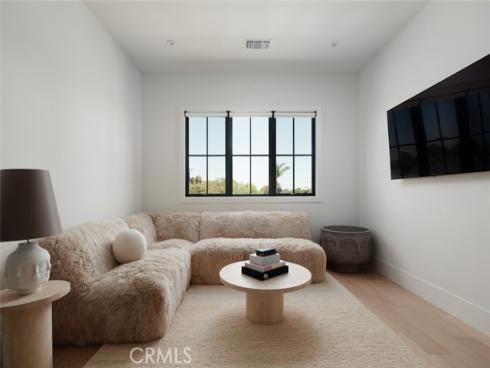 1423 Mariners , Newport Beach, CA