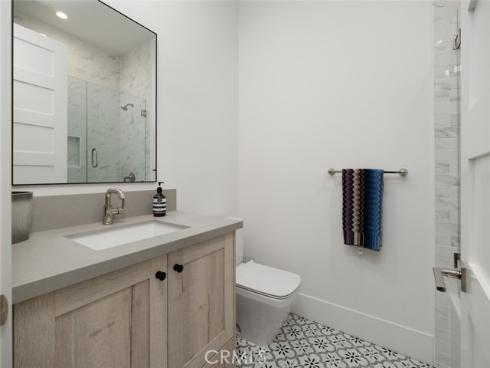 1423 Mariners , Newport Beach, CA