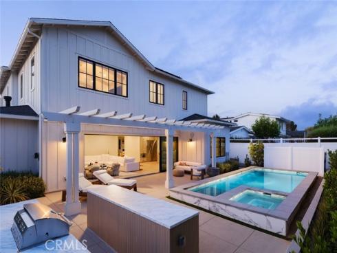 1423 Mariners , Newport Beach, CA