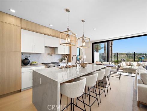 66  Cormorant  , Newport Beach, CA