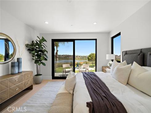 66  Cormorant  , Newport Beach, CA