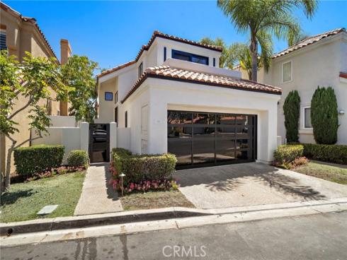 66  Cormorant  , Newport Beach, CA