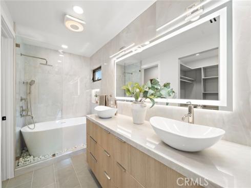 66  Cormorant  , Newport Beach, CA
