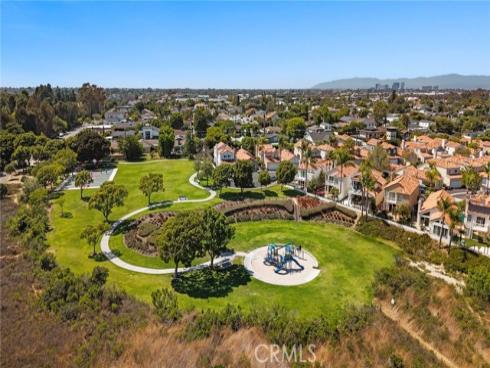 66  Cormorant  , Newport Beach, CA