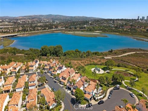66  Cormorant  , Newport Beach, CA