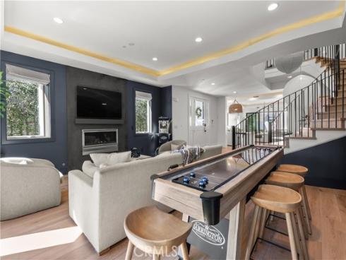 515 Tustin Ave , Newport Beach, CA