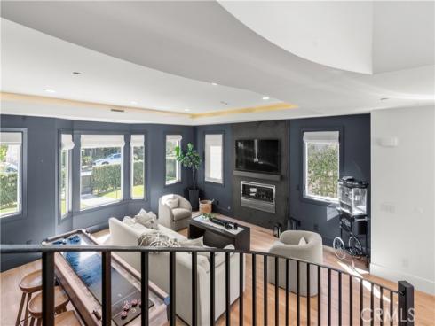 515 Tustin Ave , Newport Beach, CA