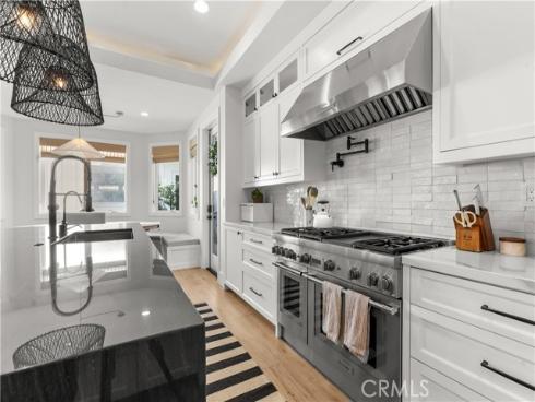 515 Tustin Ave , Newport Beach, CA