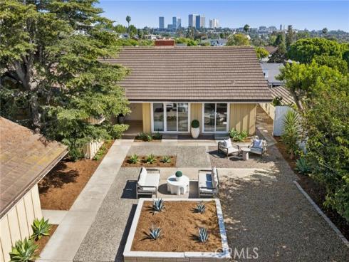 727 Bellis Street, Newport Beach, CA