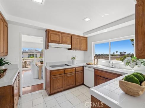 727 Bellis Street, Newport Beach, CA