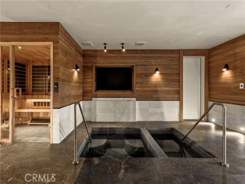 2442 Marino Dr , Newport Beach, CA