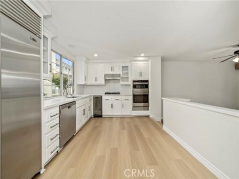 2101 E 15th 11 , Newport Beach, CA