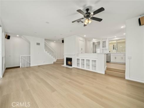 2101 E 15th  , Newport Beach, CA