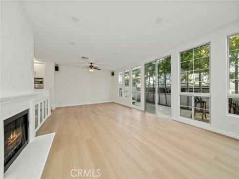 2101 E 15th  , Newport Beach, CA