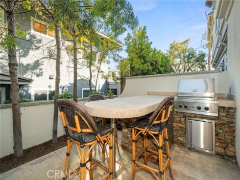 2101 E 15th  , Newport Beach, CA