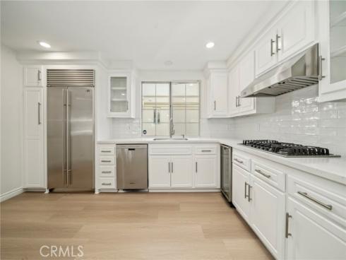2101 E 15th  , Newport Beach, CA