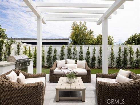 1112  Pembroke   Lane, Newport Beach, CA