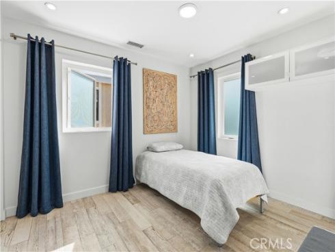 419 E Balboa , Newport Beach, CA