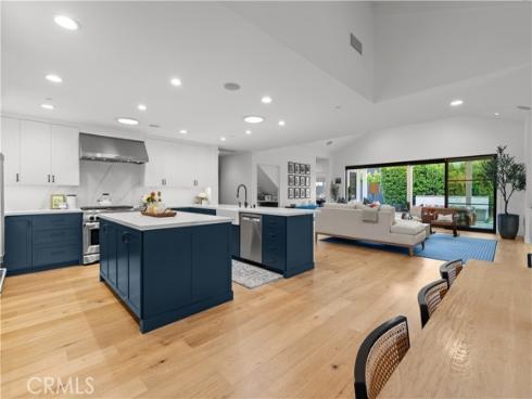 1230 Essex Lane, Newport Beach, CA