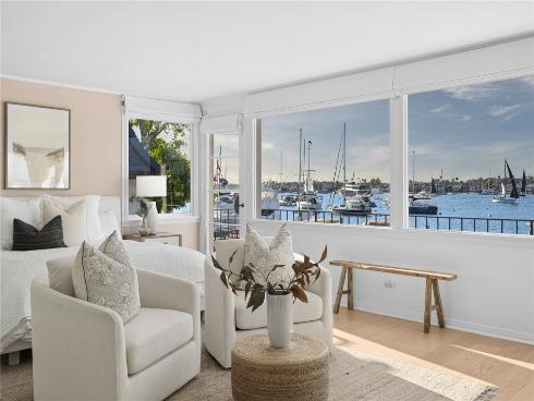 1411 E Bay , Newport Beach, CA