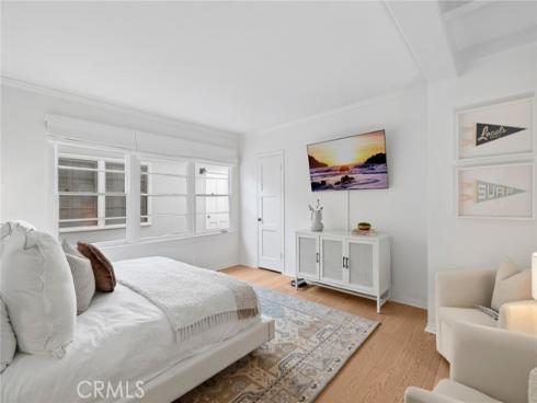 1411 E Bay , Newport Beach, CA