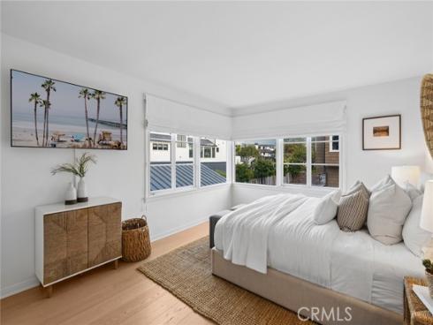1411 E Bay , Newport Beach, CA