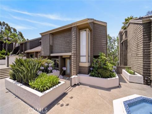 48 Sea Island Drive, Newport Beach, CA