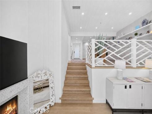 48 Sea Island Drive, Newport Beach, CA
