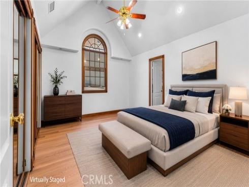 1444 W Bay , Newport Beach, CA