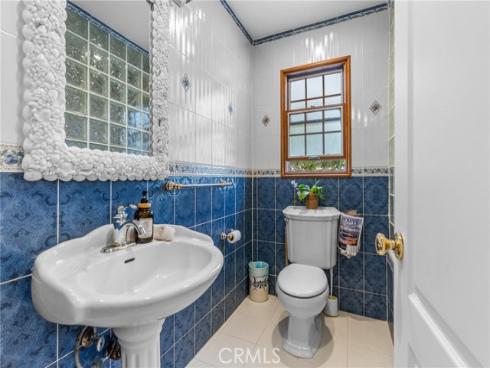 1444 W Bay , Newport Beach, CA