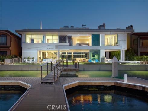 1220 W. Bay Avenue