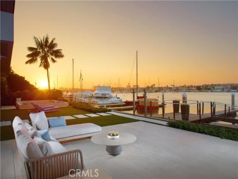 1220 W Bay   Avenue, Newport Beach, CA
