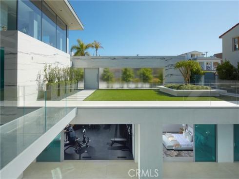 1220 W Bay   Avenue, Newport Beach, CA
