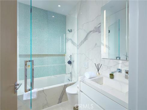 1220 W Bay   Avenue, Newport Beach, CA