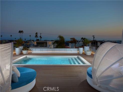 1220 W Bay   Avenue, Newport Beach, CA