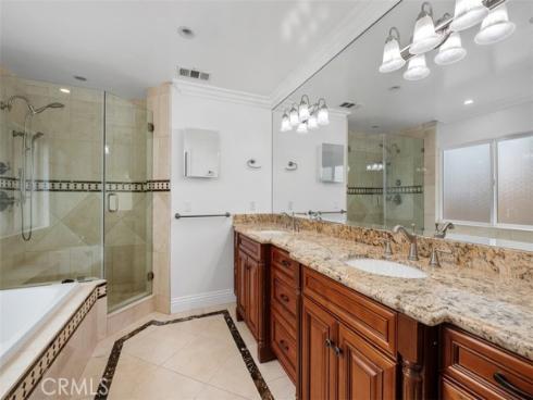 64  Royal Saint George  , Newport Beach, CA